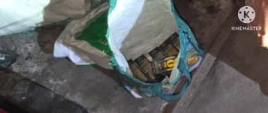 कोचस: परसथुआ में नाश्ता की दुकान में बेची जा रही थी शराब, पुलिस ने एक कारोबारी को शराब के साथ किया गिरफ्तार