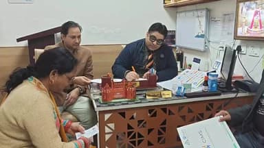 मथुरा: शहर के सिम्स हॉस्पिटल में आयोजित निशुल्क रिनल हेल्थ कैंप से 60 से अधिक मरीजों को मिला लाभ