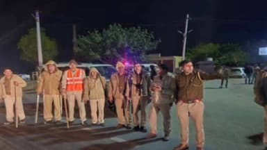 सीकर: सीकर पुलिस ने नाकाबंदी के तहत चलाया विशेष अभियान, दर्जनों वाहनों को किया गया ज़ब्त