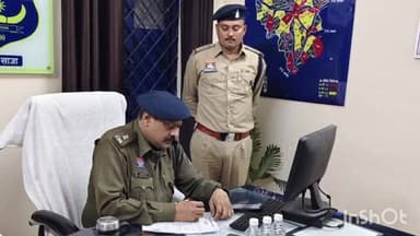 थानखम्हरिया: बेमेतरा के एडिशनल एसपी हरीश कुमार यादव ने साजा थाना का किया निरीक्षण, सामुदायिक पुलिसिंग को लेकर दिए निर्देश