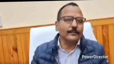 धारी: 20 सूत्रीय कार्यक्रम की समीक्षा में गर्भवती महिलाओं के टीकाकरण के लक्ष्य की धीमी गति पर नाराजगी जाहिर की गई