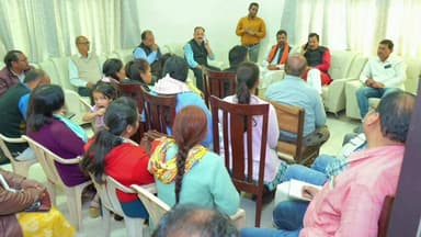 घट्टिया: विधायक सतीश मालवीय ने आगामी कार्यक्रमों के लिए अधिकारियों के साथ बैठक की