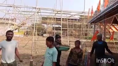 नारदीगंज: पड़रिया गांव में 19 जनवरी से शुरू होने वाले 7 दिवसीय मां सरस्वती की प्राण प्रतिष्ठा यज्ञ के लिए यज्ञ मंडप का निर्माण कार्य जोरों पर