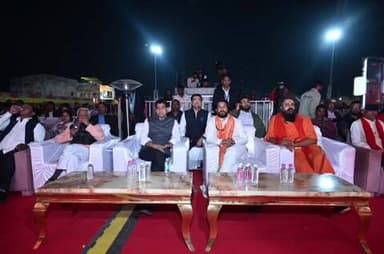 आरंग: कैबिनेट मंत्री गुरु खुशवंत साहेब जी और मंत्री टंक राम वर्मा के नेतृत्व में आज से राजा मोरध्वज महोत्सव का शुभारंभ हुआ