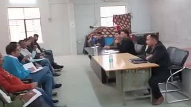 धरियावद: आगामी 26 जनवरी की तैयारी को लेकर उपखण्ड अधिकारी ने धरियावद तहसील सभागार में ली बैठक