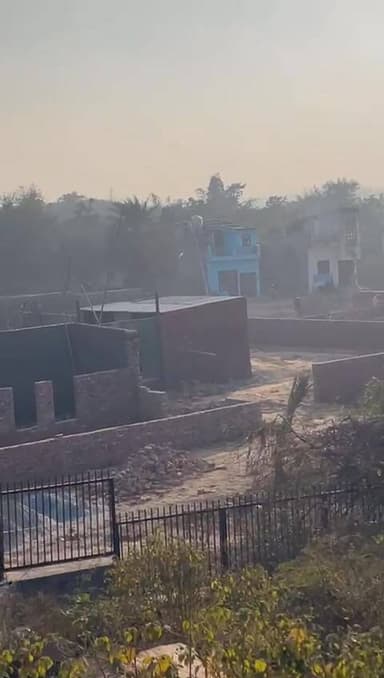 पहाड़ में चल रहा है धड़ल्ले से अवैध निर्माण...
#Encroachment
#mountain
#faridabad
#voiceoffaridabad
#Voiceoffreedom