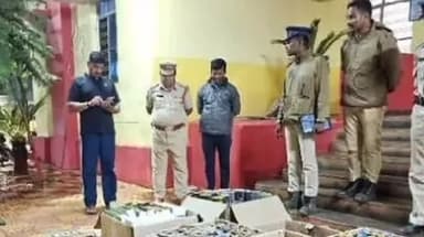 జహీరాబాద్: జహీరాబాద్ పట్టణంలో రూ. లక్ష విలువ గల నిషేధిత మాంజ స్వాధీనం కేసు నమోదు చేసిన పోలీసులు