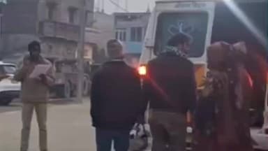 लौरिया: शनिचरी थाना क्षेत्र के मिश्रौली गांव में जमीनी विवाद में दो पक्षों की झड़प, तीन लोग गंभीर घायल