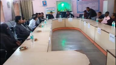 इंद्रगढ़: इंद्रगढ़ में गणतंत्र दिवस की तैयारियों को लेकर पालिका परिसर में तहसीलदार की अध्यक्षता में बैठक आयोजित हुई