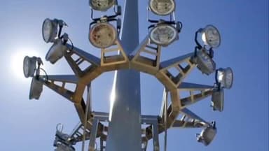 गुराबंदा: गुड़ाबांदा प्रखंड कार्यालय परिसर में छह साल से खराब हाई मास्ट लाइट, छाया अंधेरा