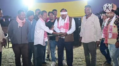 সোণাৰি: জঁজলি, কচুপথাৰ আৰু মৰাণজানবাসীত অনুষ্ঠিত বিহুত অংশগ্ৰহণ কৰে মন্ত্ৰী যোগেন মোহনে