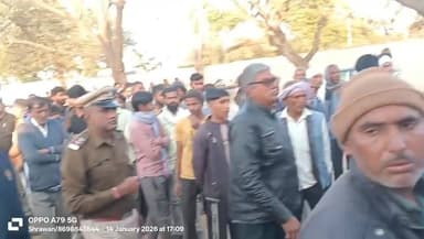 पुलिस के जवान का राजकीय सम्मान के साथ अंतिम संस्कार #police #live #viral #didwanajila #samman #news