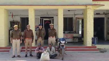 पचपहाड़: भवानीमंडी पुलिस ने 2 किलो 915 ग्राम गांजे के साथ दो तस्करों को किया गिरफ्तार, तस्करी में प्रयुक्त मोटरसाइकिल की गई ज़ब्त