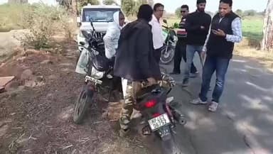 ठीकरी: ब्राह्मणगांव में नलजल योजना के नाम पर सड़क खोदी, ग्रामीणों ने कंपनी पर जताया रोष