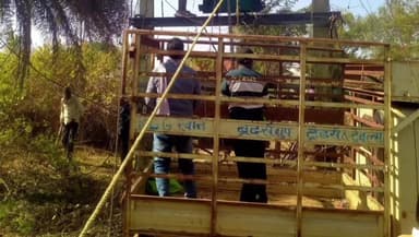 बहोरीबंद: बाकल के राजीव नगर में 15 दिन में तीसरी बार ट्रांसफार्मर खराब, छात्र और किसान परेशान