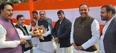 बीजेपी राष्ट्रीय कार्यकारी अध्यक्ष नितिन नवीन के आवास पर आयोजित चूड़ा-दही भोज में शामिल हुए विधायक आलोक कुमार सिंह
भारत...