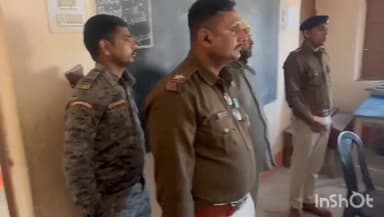 डुमरांव: निर्भया बिग्रेड की स्थापना से बेटियां निर्भीक होकर स्कूल जा सकेंगी, नया भोजपुर पुलिस ने किया निरीक्षण