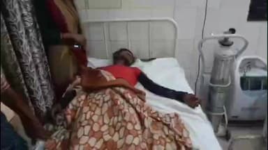 गरौठा: गरौठा में विषाक्त पदार्थ सेवन से युवक की हालत नाजुक, किया गया मेडिकल कॉलेज झांसी रेफर