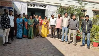 महू जनपद पंचायत की ग्राम पंचायत गुजरखेड़े स्थित सीता नगर कॉलोनी में मूलभूत सुविधाओं का अभाव, रहवासी परेशान#jansmasya