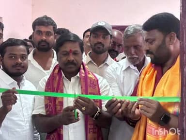 వంగూర్: అన్నారం గ్రామంలో నూతన గ్రామపంచాయతీ కార్యాలయం ప్రారంభించిన అచ్చంపేట ఎమ్మెల్యే డాక్టర్ వంశీకృష్ణ