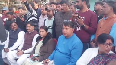 मधुपुर: लालगढ़ में मंदिर जीर्णोद्वार कार्य में हिंसक झड़प, भाजपा की 11 सदस्यीय टीम ने घटना स्थल का दौरा किया, पीड़ित परिवार से मिली