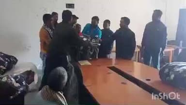 कामडारा: प्रखंड कार्यालय में बीडीओ ने 300 वृद्धजनों के बीच कंबल वितरित किए