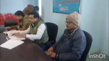 सोनभद्र बंशी सुर्यपुर: बंसी प्रखंड कार्यालय के सभा कक्ष में सांख्यिकी विभाग के अधिकारियों और कर्मियों का प्रशिक्षण