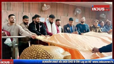 कुशीनगर पहुंचे मशहूर सिंगर बादशाह ने भगवान बुद्ध की प्रतिमा पर चढ़ाया चीवर
#kushinagar #rapper #Badshah #buddha #Mahap...