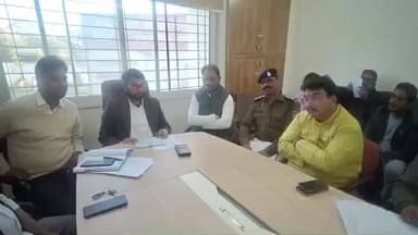 बेगमगंज: बेगमगंज में प्रभारी एसडीएम की अध्यक्षता में सड़क सुरक्षा को लेकर बैठक, दिशानिर्देश तय