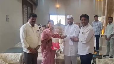 सोयगाव: माजी मंत्री अब्दुल सत्तार व कन्नड सोयगावच्या आमदार संजना जाधव पंचायत समिती जिल्हा परिषद निवडणूक संदर्भात आढावा बैठक संपन