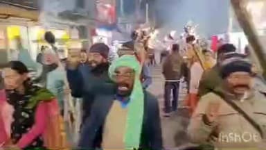 चाईबासा: सुबह मुंडा हत्याकांड के विरोध में 17 जनवरी को झारखंड बंद, शहर में निकला मशाल जुलूस