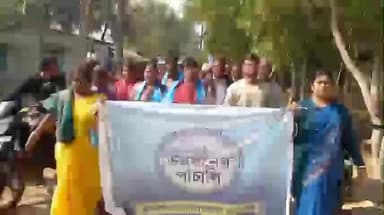 মথুরাপুর ২: দিঘীরপাড় অঞ্চলে উন্নয়নের সংকল্প অনুষ্ঠানে উপস্থিত মথুরাপুর এক নম্বর ব্লকের ব্লক সভাপতি মানবেন্দ্র হালদার