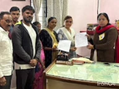 भद्रावती: घोरपेट येथे एसटी बस न थांबत असल्याने प्रवाशांचे हाल