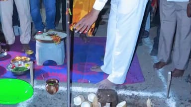 ధర్మారం: చందపల్లి డబుల్ బెడ్ రూమ్ ల మంజూరు పత్రాలను అందజేసిన ఎమ్మెల్యే విజయ రమణారావు