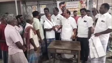 கயத்தாறு: சிதம்பராபுரத்தில் மாற்றுக் கட்சியினர் அதிமுகவில் எம்எல்ஏ முன்னிலையில் இணைந்தனர்