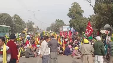 ਫਾਜ਼ਿਲਕਾ: ਸੰਯੁਕਤ ਕਿਸਾਨ ਮੋਰਚੇ ਦੇ ਸੱਦੇ ਤੇ DC ਦਫ਼ਤਰ ਅੱਗੇ ਰੋਸ਼ ਪ੍ਰਦਰਸ਼ਨ, 26 ਜਨਵਰੀ ਨੂੰ ਟਰੈਕਟਰ ਅਤੇ ਮੋਟਰਸਾਈਕਲ ਮਾਰਚ ਕੱਢਣ ਦਾ ਐਲਾਨ