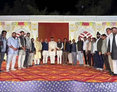 तराना: तराना विधायक महेश परमार ने पार्षद शेख यासीन के बेटे के विवाह समारोह में शामिल होकर दी शुभकामनाएँ