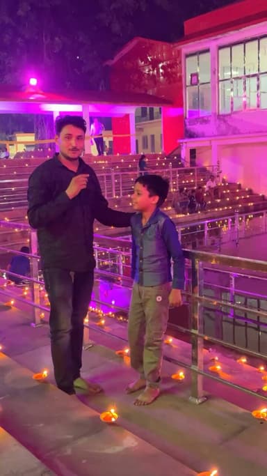 Met my little follower ⭐️❤️
#barabanki #viral #barabankiupdates #viralpost #updates #cute #cuteboys #follower