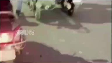 इटावा: सिविल लाइन इलाके में बाइक सवारों द्वारा उत्पात मचाने का वीडियो सोशल मीडिया पर आया, पुलिस जांच में जुटी