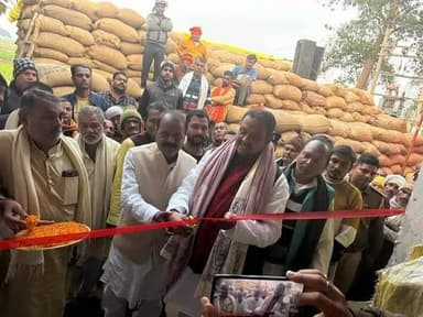 दिनारा विधानसभा के ग्राम आवाढी में पैक्स अध्यक्ष उपेन्द्र सिंह के मिनी राइस मिल का शुभ उद्घाटन विधायक आलोक कुमार सिंह ने...