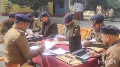 चौसा: चौसा थाना परिसर में शुक्रवार को हुई समीक्षात्मक बैठक, कई बिंदुओं पर हुई चर्चा