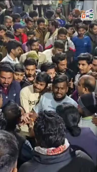 सुसनेर अस्पताल की अव्यवस्थाओं को लेकर धरना, 20 वर्षीय युवक की आत्महत्या के बाद भड़का आक्रोश #crime #cm #ᴠɪʀᴀʟᴠɪᴅᴇᴏs #aga...