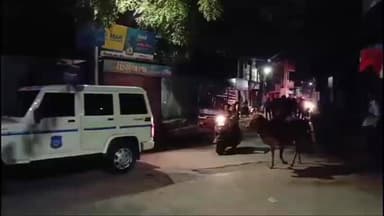 ગઢડા: ગઢડા શહેરમા જીનનાકા પાસેથી પોલીસે રાત્રે અંધારામાં મિલકત વિરોધી ગુનો આચરવાના ઇરાદે એક ઈસમને શંકાસ્પદ હાલતમા ઝડપી પાડ્યો