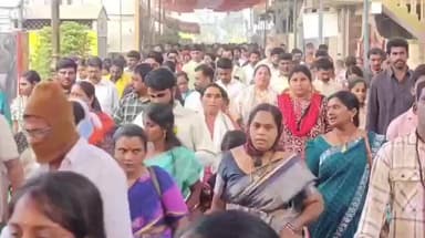 గోవింద నామస్మరణతో మార్మోగిన వాడపల్లి శ్రీవారి మాడవీధులు