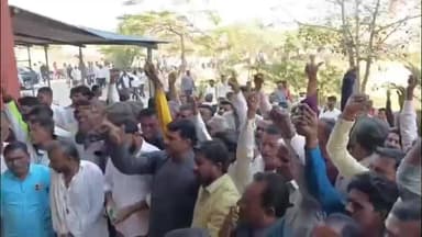 મહુવા: ત્રણ દિવસમાં ધરપકડ ન થાય તો રાજ્યવ્યાપી આંદોલનની ચીમકી, મહુવા કોળી સમાજનું આવેદન