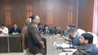 भिनगा: तहसील भिनगा में डीएम और एसपी ने संपूर्ण समाधान दिवस में सुनीं शिकायतें, तीन शिकायतों का मौके पर किया निस्तारण