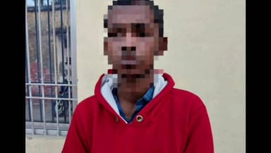 सिसवन: सिसवन थाना क्षेत्र से पुलिस ने दो अभियुक्तों को किया गिरफ्तार