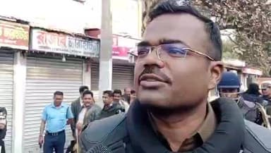 বেলডাঙা ১: Beldanga Situation Update | সাংবাদিকদের মুখোমুখি জেলা পুলিশ সুপার কুমার সানি রাজ