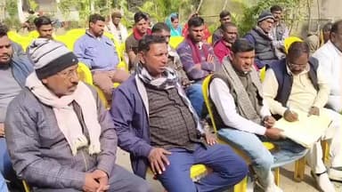 सिरदला: थाना में सरस्वती पूजा को लेकर शांति समिति की बैठक, डीजे पर सख्ती बरती गई