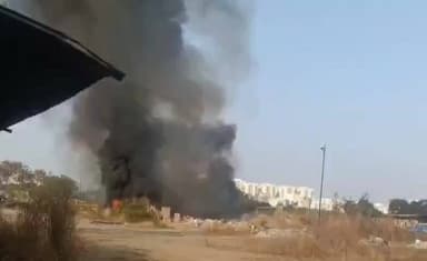 హిమాయత్ నగర్: కొండాపూర్ లో భారీ అగ్నిప్రమాదం.. స్క్రాప్ గోదాంలో చిలరేగిన మంటలు